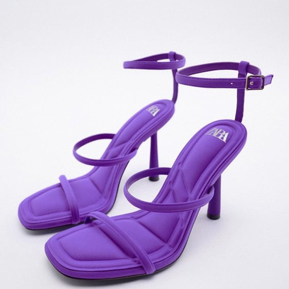 Zara PADDED INSOLE HIGH HEEL SANDALS
